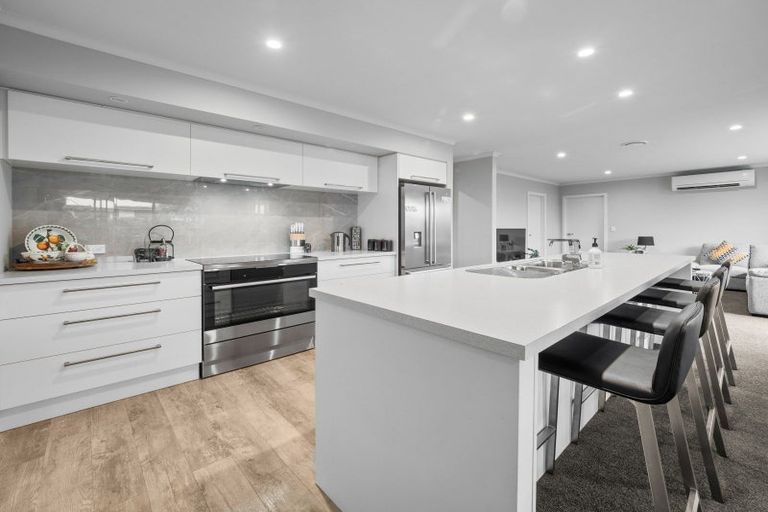 Photo of property in 5 Whiteoak Grove, Tinwald, Ashburton, 7700