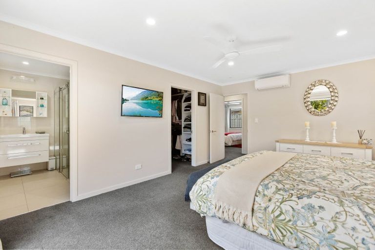 Photo of property in 18 Sunhaven Cove, Cromwell, 9310