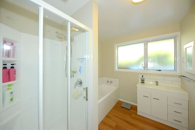 Photo of property in 9 Penwood Street, Russley, Christchurch, 8042