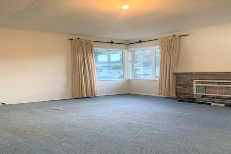 Photo of property in 40 Karaka Street, Wainuiomata, Lower Hutt, 5014