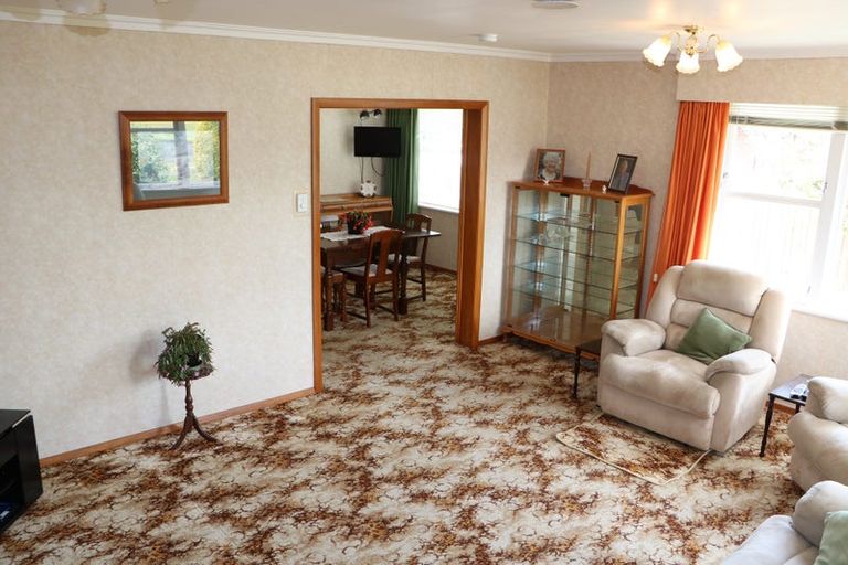 Photo of property in 21 Henare Street, West End, Palmerston North, 4412