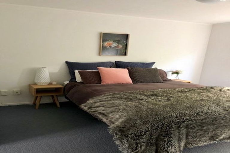 Photo of property in 6/3 Kelvin Grove, Te Aro, Wellington, 6011