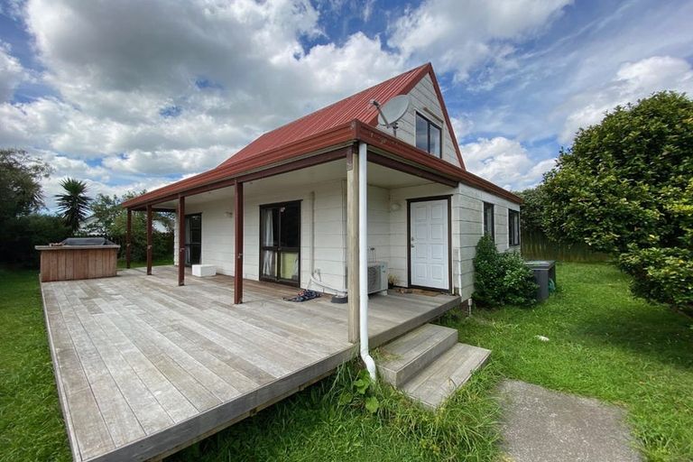 Photo of property in 8b Greenstone Place, Clover Park, Auckland, 2019