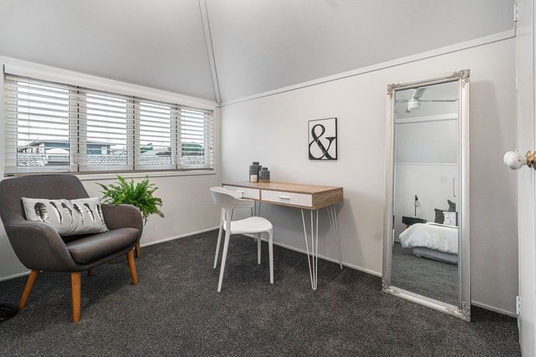 Photo of property in 4/5 Patterson Street, Sandringham, Auckland, 1041