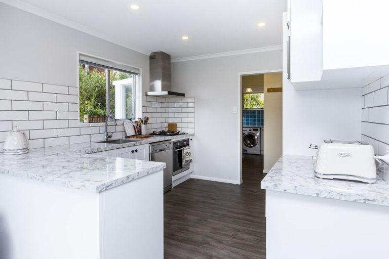 Photo of property in 21 Cleary Street, Waterloo, Lower Hutt, 5011