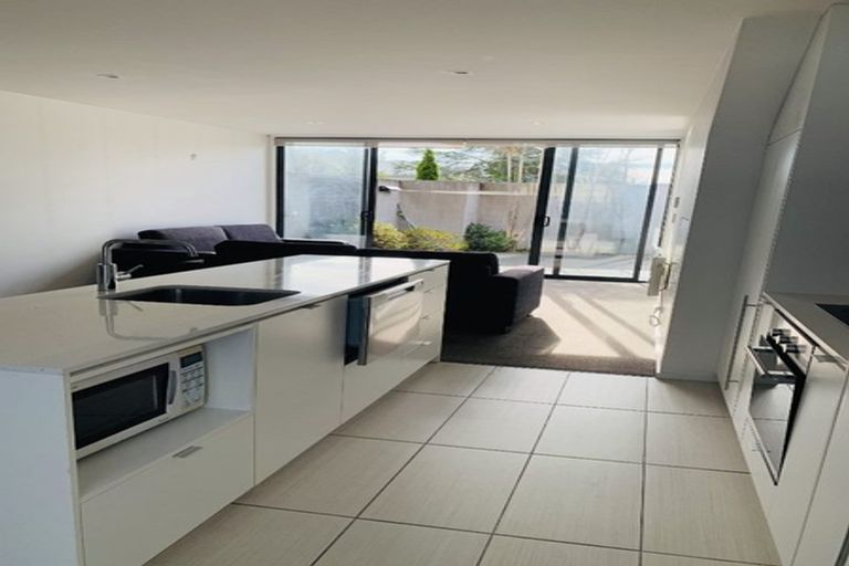 Photo of property in 1/20 North Avon Road, Richmond, Christchurch, 8013