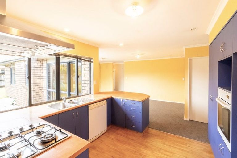 Photo of property in 161 Ruapehu Drive, Fitzherbert, Palmerston North, 4410