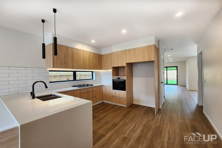 Photo of property in 16 Coast Garden Drive, Hobsonville, Auckland, 0616