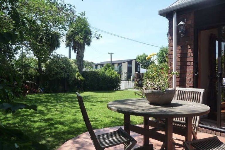 Photo of property in 34 Hanrahan Street, Upper Riccarton, Christchurch, 8041