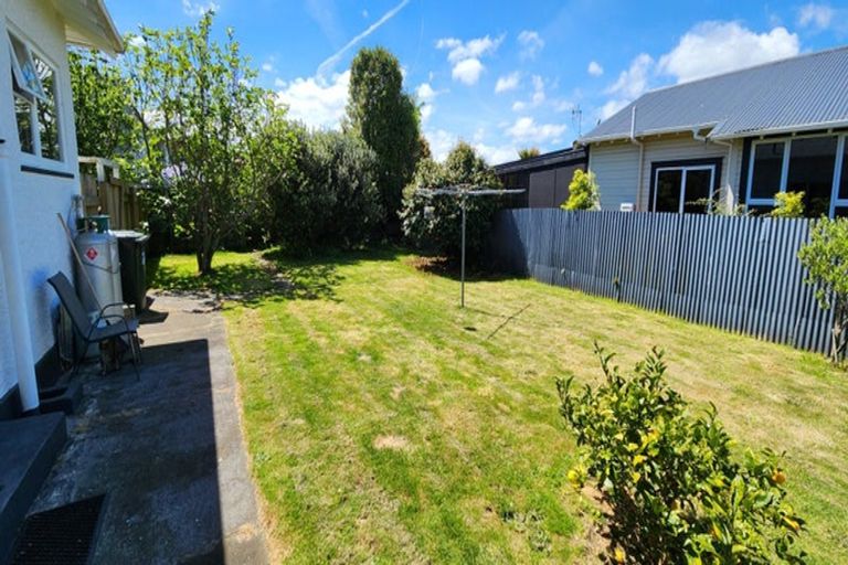Photo of property in 32 Bedford Street, Eltham, 4322