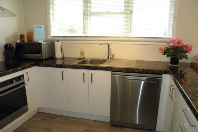 Photo of property in 13 Rowan Street, Hargest, Invercargill, 9810