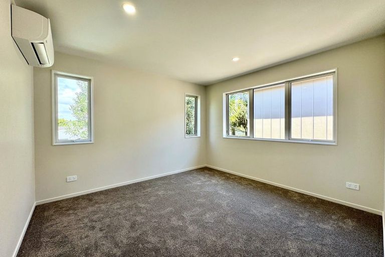 Photo of property in 118 Pigeon Mountain Road, Half Moon Bay, Auckland, 2012
