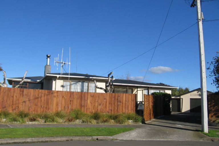 Photo of property in 29 Piper Place, Roslyn, Palmerston North, 4414