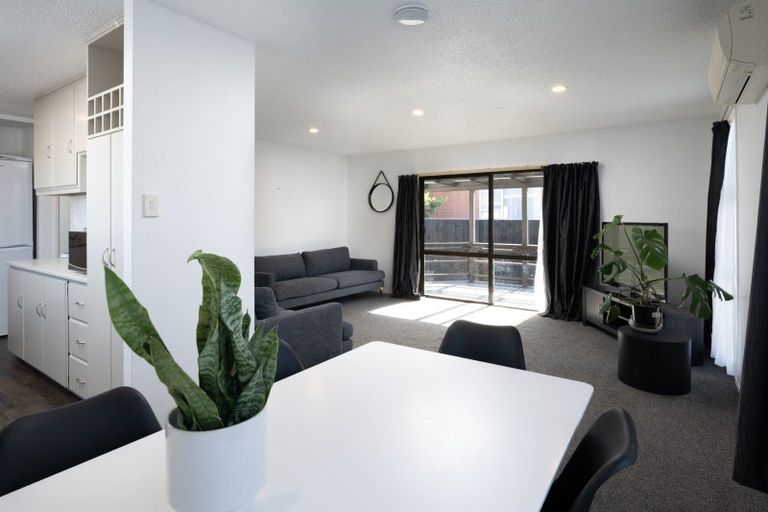 Photo of property in 60c Mclauchlan Street, Springlands, Blenheim, 7201