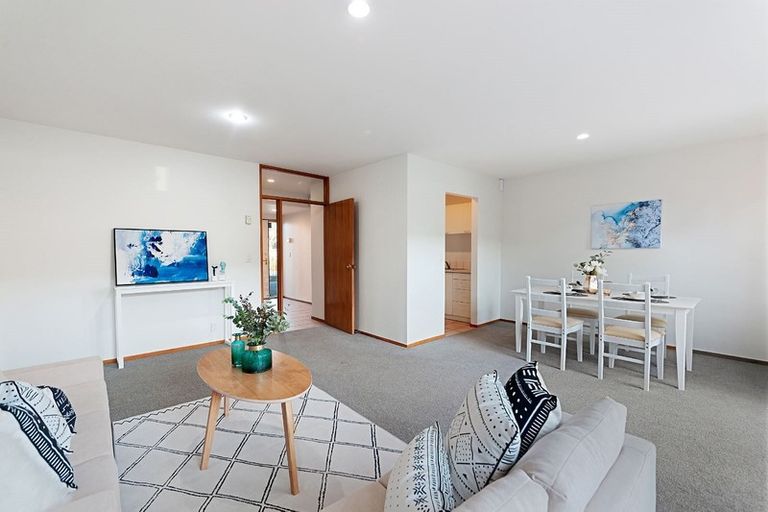 Photo of property in 2/44 Peterborough Street, Christchurch Central, Christchurch, 8013