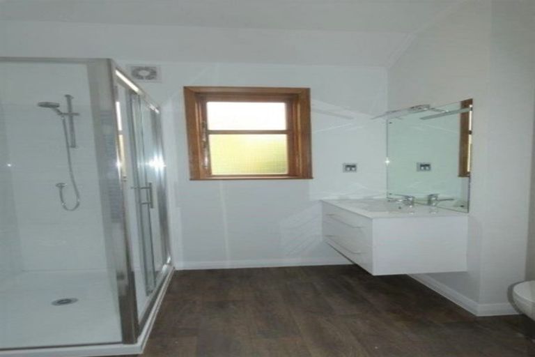 Photo of property in 93 Karori Road, Karori, Wellington, 6012