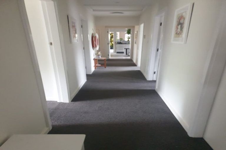 Photo of property in 18 Ashfield Place, Ilam, Christchurch, 8041