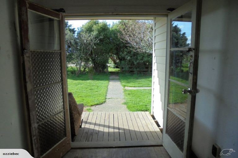 Photo of property in 17 Settlement Road, Papatotara, Tuatapere, 9691