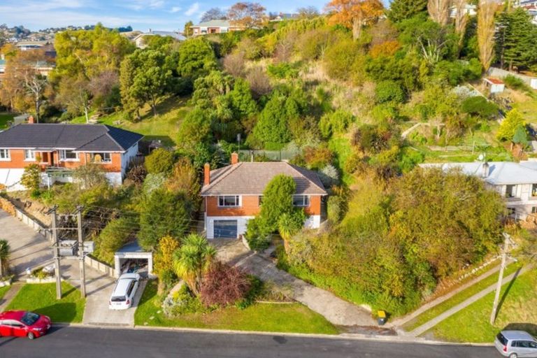 Photo of property in 18 Quarry Road, Green Island, Dunedin, 9018