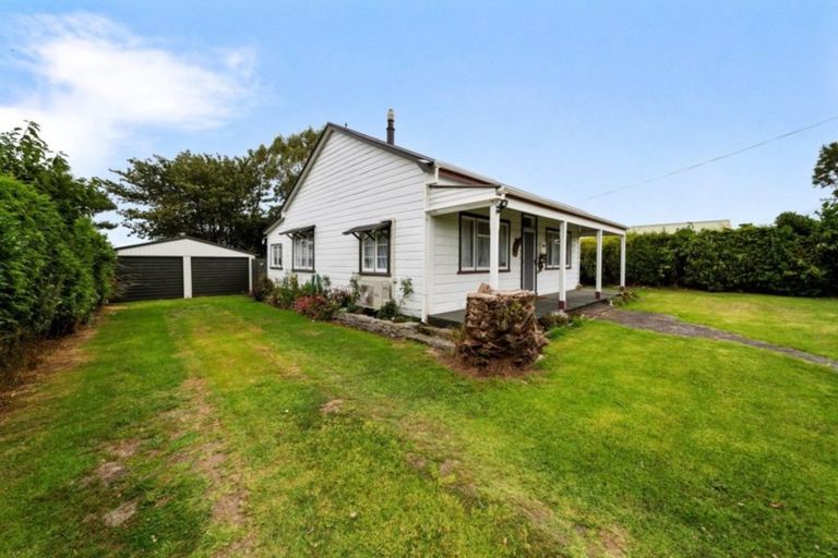 Photo of property in 58 Terou Street, Manaia, 4612
