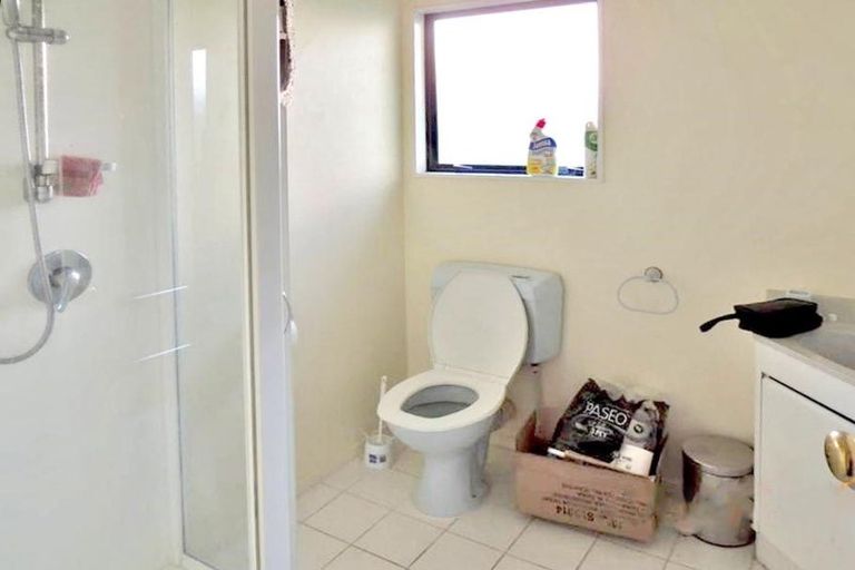 Photo of property in 11 Bob Charles Drive, Golflands, Auckland, 2013