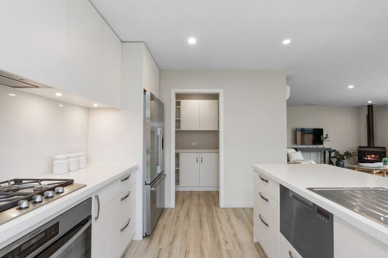 Photo of property in 9 Cressy Place, Darfield, 7510