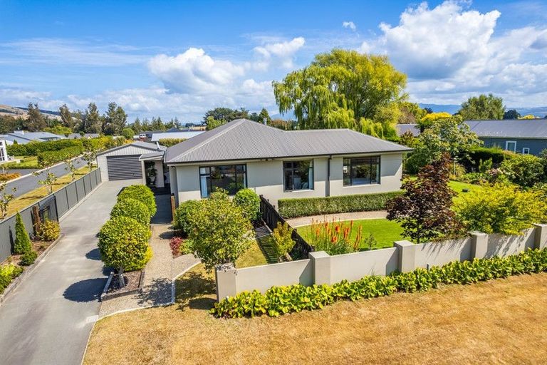 Photo of property in 28 Riccarton Road East, East Taieri, Mosgiel, 9024