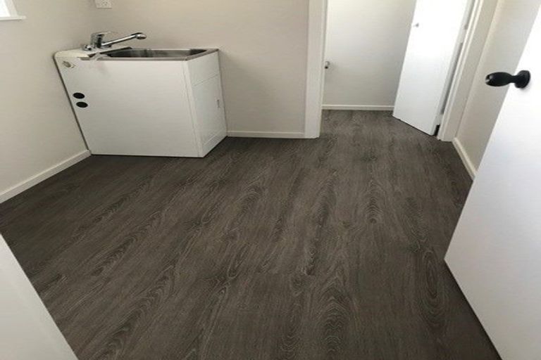 Photo of property in 121 Vagues Road, Northcote, Christchurch, 8052