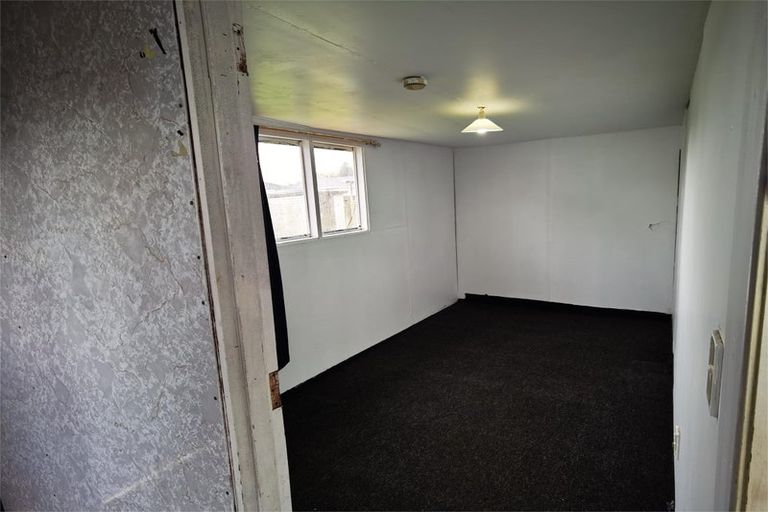 Photo of property in 4 Marybeth Place, Rosehill, Papakura, 2113