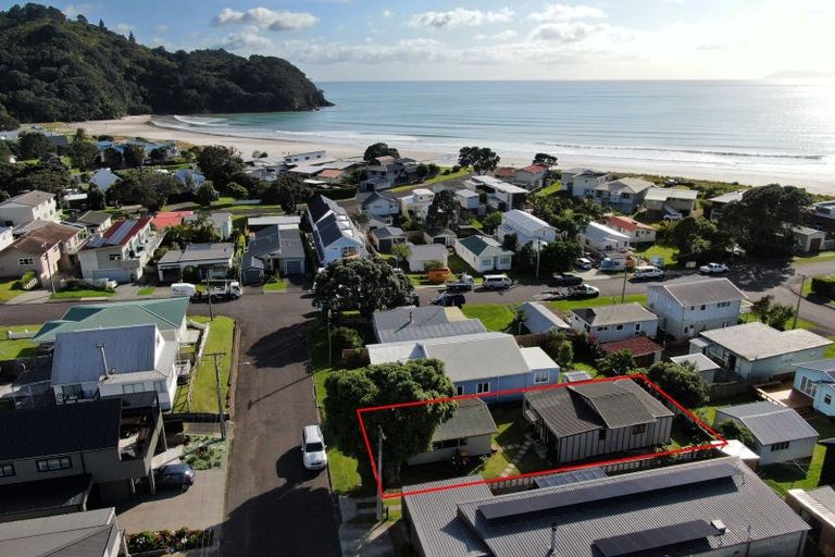 Photo of property in 6 Marine Avenue, Waihi Beach, 3611