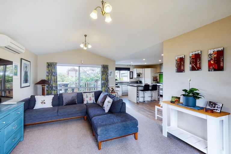 Photo of property in 61 Jubilee Road, Khandallah, Wellington, 6035