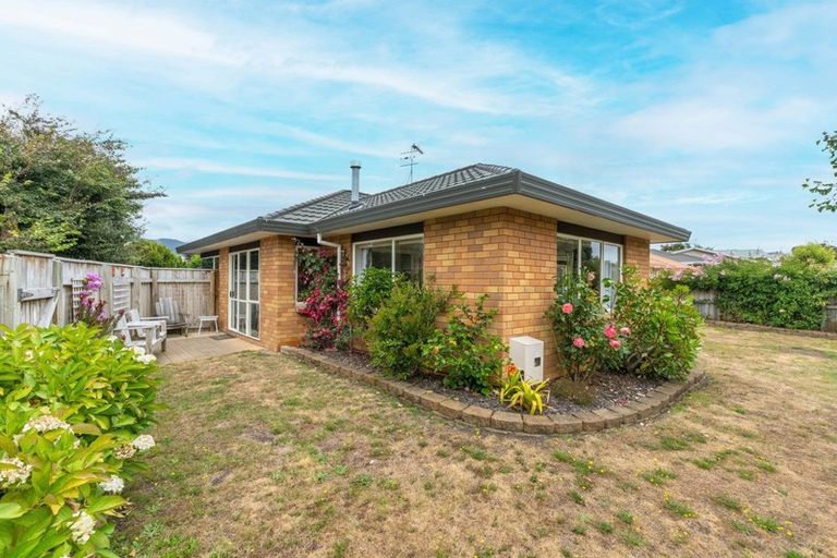 Photo of property in 72 Campbell Avenue, Paraparaumu, 5032