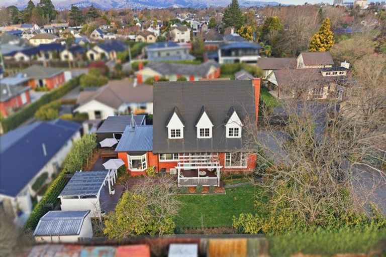 Photo of property in 342 Ilam Road, Bryndwr, Christchurch, 8053
