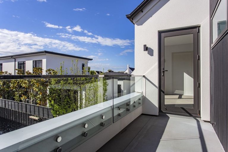 Photo of property in 20b Hewitts Road, Merivale, Christchurch, 8014