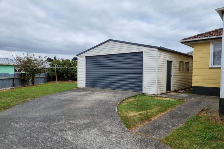 Photo of property in 363 Warspite Avenue, Waitangirua, Porirua, 5024