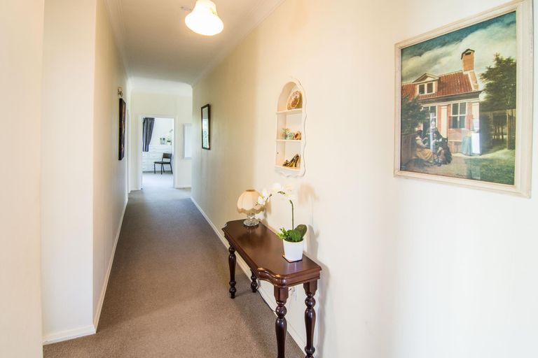 Photo of property in 77 High Street, Island Bay, Wellington, 6023