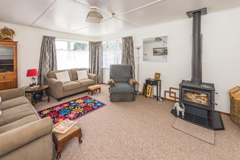 Photo of property in 43 Harper Street, Gonville, Whanganui, 4501