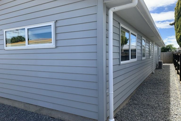 Photo of property in 28c Sussex Street, Levin, 5510