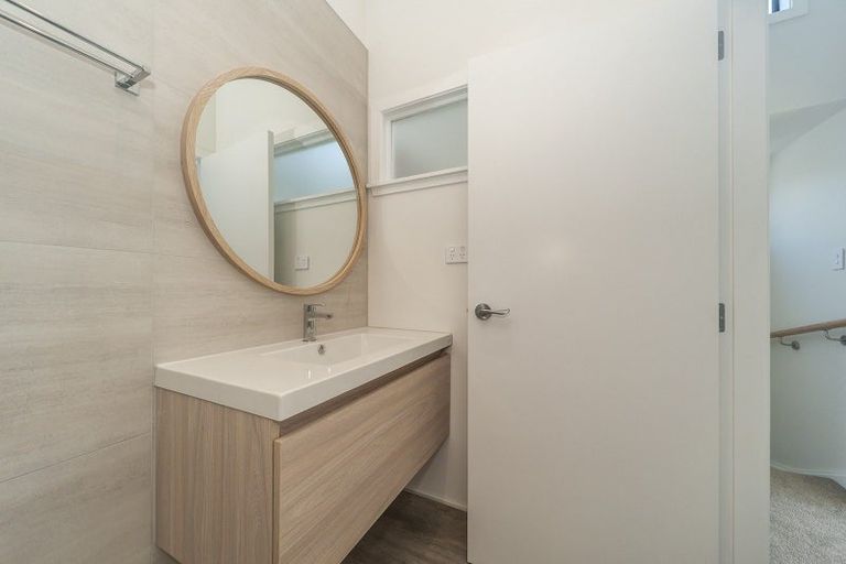 Photo of property in 21 Tireti Road, Titahi Bay, Porirua, 5022