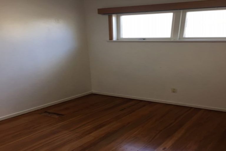 Photo of property in 32 Brentford Place, Manurewa, Auckland, 2102