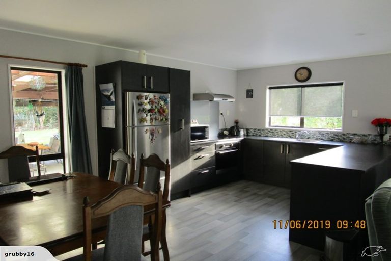 Photo of property in 16 Mclaughlin Drive, Tinui, Masterton, 5889