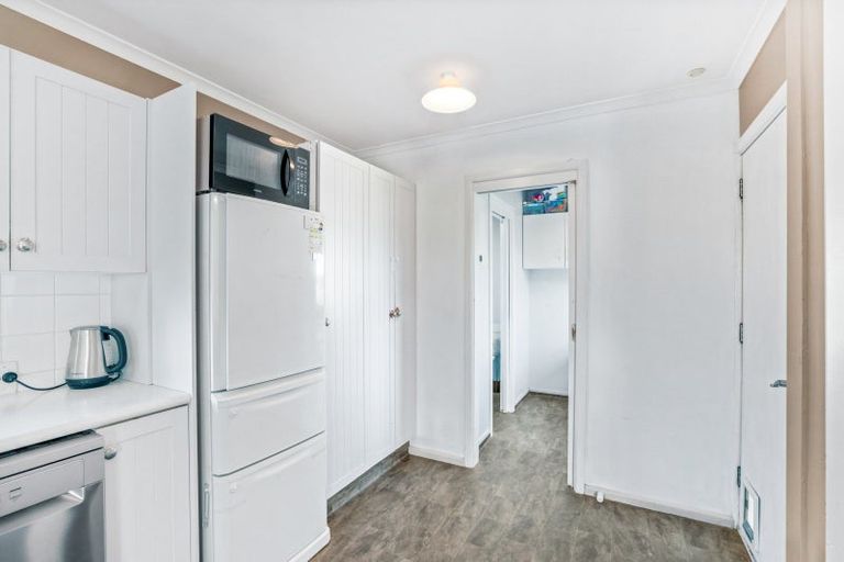 Photo of property in 39 Claridges Road, Casebrook, Christchurch, 8051