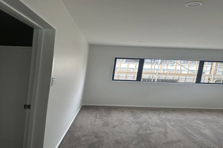 Photo of property in 79b Bond Crescent, Forrest Hill, Auckland, 0620