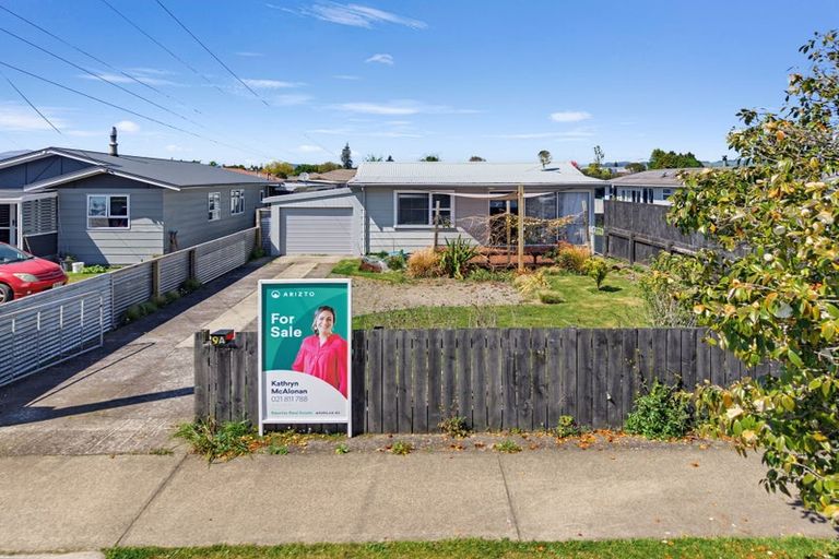 Photo of property in 9a Kawaha Point Road, Fairy Spring, Rotorua, 3015