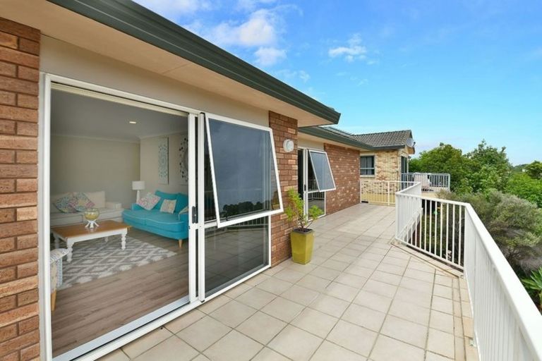 Photo of property in 8 Greenway Rise, Gulf Harbour, Whangaparaoa, 0930