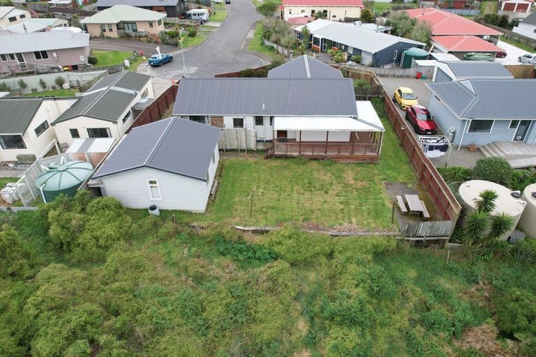 Photo of property in 14 Matakane Street, Waitarere Beach, Levin, 5510