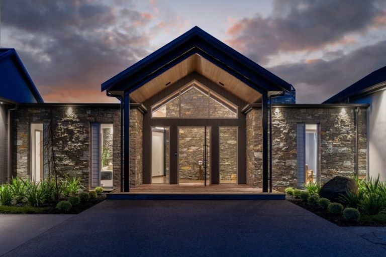 Photo of property in 35 Catalyst Avenue, Leamington, Cambridge, 3432