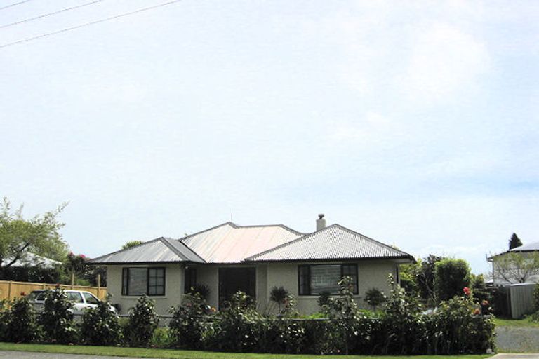 Photo of property in 14 Sadlier Street, Stoke, Nelson, 7011