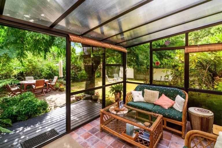 Photo of property in 16 Waitawa Place, Lynmore, Rotorua, 3010