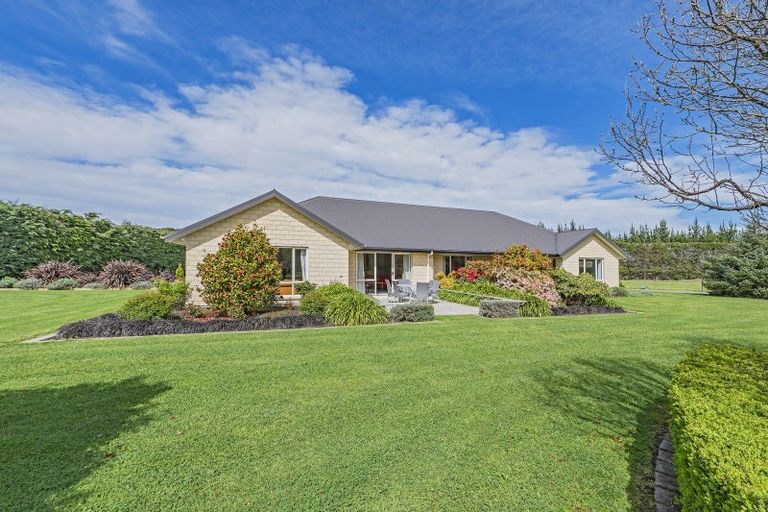Photo of property in 558 Sandy Knolls Road, West Melton, Christchurch, 7675